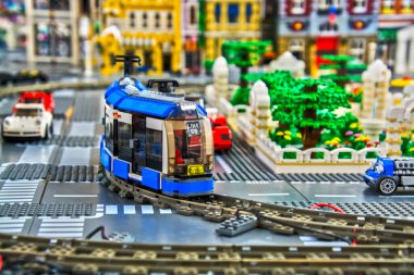 SZEGED, HUNGARY - Nisan 02. 2023: Szeged 'de Ticaret Odası' nda LEGO sergisi