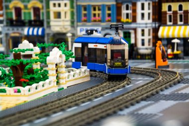 SZEGED, HUNGARY - Nisan 02. 2023: Szeged 'de Ticaret Odası' nda LEGO sergisi