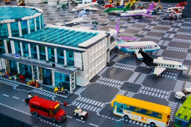 SZEGED, HUNGARY - Nisan 02. 2023: Szeged 'de Ticaret Odası' nda LEGO sergisi