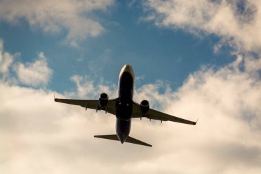 BUDAPEST, HUNGARY - 29 NİSAN. 2023: Ryanair Havayollarından Boeing 737