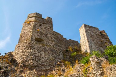 Slovakya 'daki Levice Kalesi' nin Harabeleri