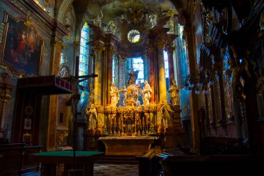 Slovakya 'daki Nitra şatosunda Aziz Emeram Bazilikası