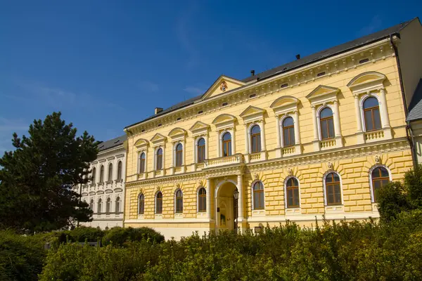 Slovakya 'daki Nitra Kalesi' nde seminer binası.