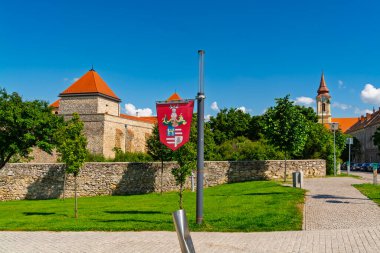 Veszprem ilçesindeki Varpalota 'daki Thury Kalesi.