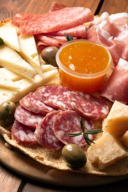 Lezzetli İtalyan aperatifleri.