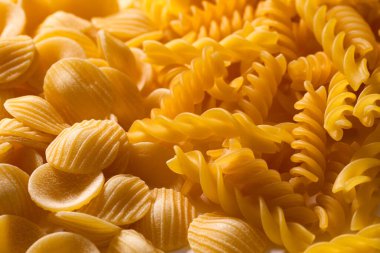 Lezzetli İtalyan makarnası, yakın çekim.