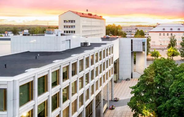 Kouvola Finland Stadhuis Van Stad Prachtig Stadsgezicht Dag Avond Zonsondergang Rechtenvrije Stockfoto's