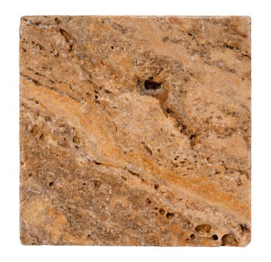 Doğal Travertine Scabos fayansı beyaza izole edilmiş. Kırpma yolu için hazır.