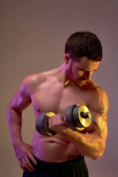 Guy Doing Workout Dumbbells Showing Strong Pumped Biceps Brown Background — Stock Photo, Image