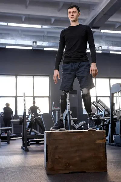 Ambitious Motivated Man Sportswear Standing Box Full Length Photo Free — Stock Photo, Image