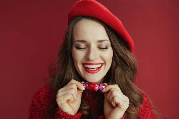 Joyeux Valentin Heureuse Élégante Femme Ans Pull Rouge Béret Avec — Photo