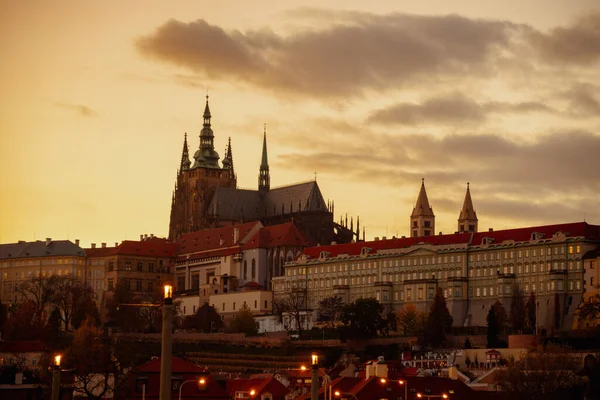 Paysage Avec Cathédrale Saint Vitus Coucher Soleil Automne Prague République — Photo