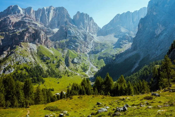 Ora Legale Nelle Dolomiti Paesaggio Con Montagne Alberi — Foto Stock