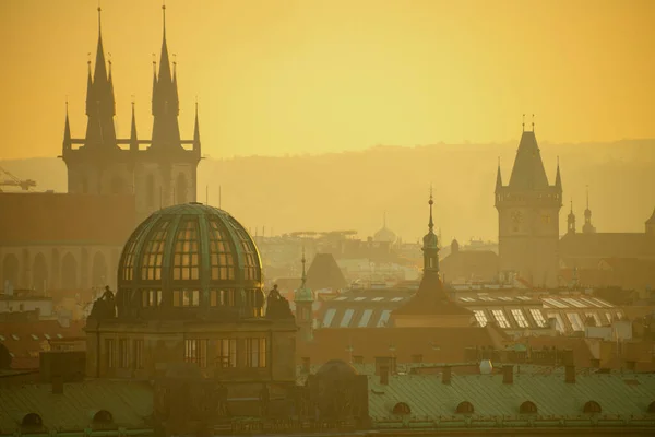 Paysage Avec Église Notre Dame Avant Tyn Coucher Soleil Prague — Photo