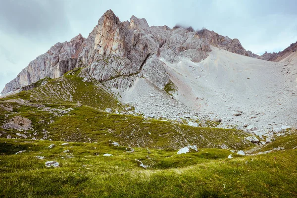 Zomertijd Dolomieten Landschap Met Bergen — Stockfoto