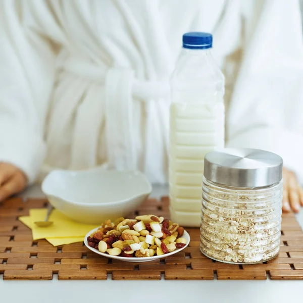 Closeup Healthy Breakfast Ready Young Woman — Stock Photo, Image