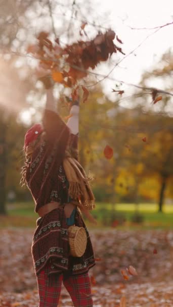Hello Autumn Smiling Elegant Female Scarf Throwing Autumn Leafs City — Stock Video