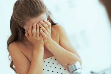 Banyoda genç vurguladı