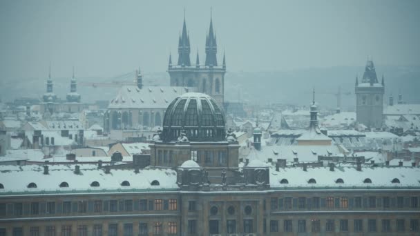 Krajobraz Zimą Pradze Czechy Kościołem Matki Bożej Przed Tynem — Wideo stockowe