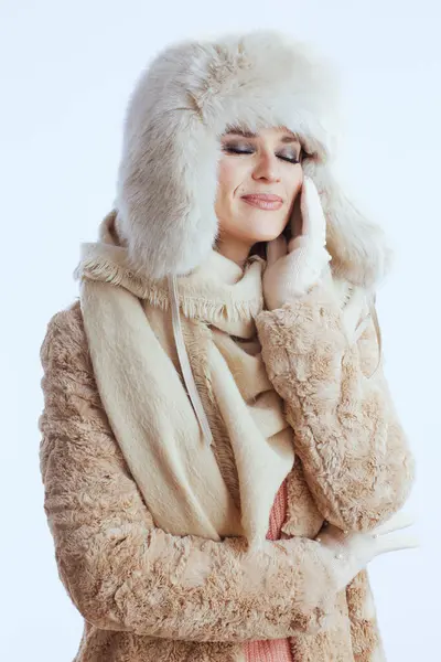 Relaxed Modern Middle Age Woman Winter Coat Fur Hat White — Stock Photo, Image