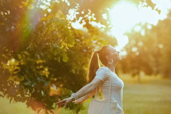 Summer Time Smiling Elegant Middle Aged Woman White Shirt Rejoicing — Stock Photo, Image