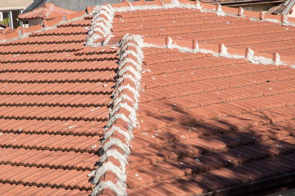 Dächer Von Reihenhäusern Mit Keramikziegeln Gedeckt — Stockfoto