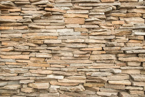 房屋花园石墙 由砂岩石板制成 近处为石质背景 — 图库照片