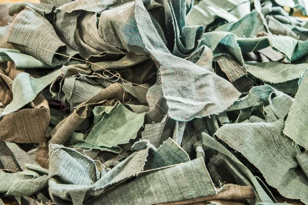 Stapel Von Stoffresten Nahaufnahme Als Textiler Hintergrund — Stockfoto