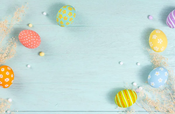 Happy Easter Day Easter Eggs Wooden Background Greetings Presents Easter — Fotografia de Stock