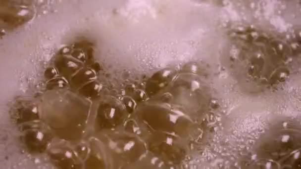 Voda Ohřívá Ocelovém Kotli Vařím Vařící Vodou Bubliny Horké Vodě — Stock video