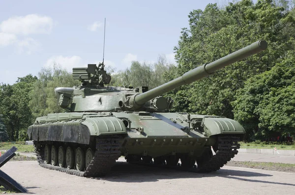 Combat Tracked Tank Road — Stock Photo, Image