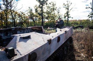 Ukrayna 'daki savaş - 26 Ekim 2022 Ukrayna' da Kherson yakınlarında, Rus ordusu yenildikten sonra, Ukrayna taarruzu bir başarı ve sayısız Rus kaybı oldu.