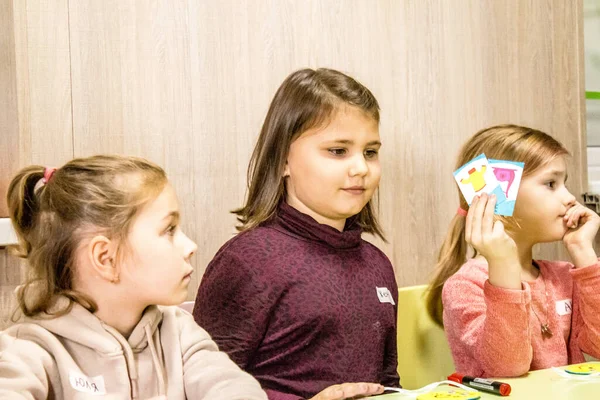 Crianças Provenientes Diferentes Áreas Guerra Ucrânia Que Residem Centro Refugiados — Fotografia de Stock