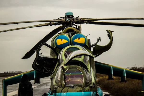 Zniszczył Helikoptery Bojowe Międzynarodowym Porcie Lotniczym Chersoniu Położonym Obwodzie Chersońskim — Zdjęcie stockowe
