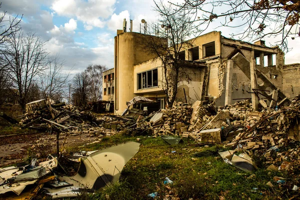 stock image Destruction of Kherson International Airport in Chornobaivka, located in Kherson Oblast in Ukraine. The Chernobaivka attacks are a series of Ukrainian attacks on the Russian-held Kherson International Airport during the Russian invasion campaign in s