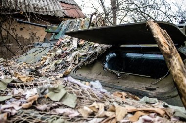 Ukrayna ordusu Ukrayna 'nın Donbass bölgesindeki Terny' de konuşlandı. Burası cephe hattı. Rus ordusu Ukrayna 'yı işgal etti.