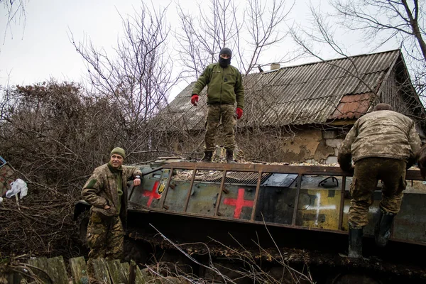 stock image The Ukrainian army is positioned in Terny in the Donbass in Ukraine, this is the front line, the Russian army has invaded Ukraine and fierce fighting is taking place in this region which has become a battlefield