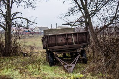 Ukrayna 'nın Donbass bölgesindeki yıkık dökük Stavky köyünün şehri, burası cephe hattı, Rus ordusu Ukrayna' yı işgal etti ve savaş alanı haline gelen bu bölgede şiddetli çatışmalar yaşanıyor.