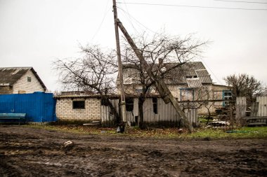 Ukrayna 'nın Donbass bölgesindeki Terny köyünün şehri, burası cephe hattı, Rus ordusu Ukrayna' yı işgal etti ve savaş alanı haline gelen bu bölgede şiddetli çatışmalar yaşanıyor.