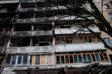 Irpin, Ukrayna 'da Kyiv şehrinin yanında yer alan kahraman bir kasabadır. Çoğu bina ya tahrip edildi ya da onarılamaz şekilde hasar gördü. Şehir Rus topçuları tarafından bombalandı ve savaş sırasında birçok insan öldü..