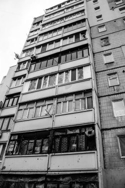 Irpin, Ukrayna 'da Kyiv şehrinin yanında yer alan kahraman bir kasabadır. Çoğu bina ya tahrip edildi ya da onarılamaz şekilde hasar gördü. Şehir Rus topçuları tarafından bombalandı ve savaş sırasında birçok insan öldü..