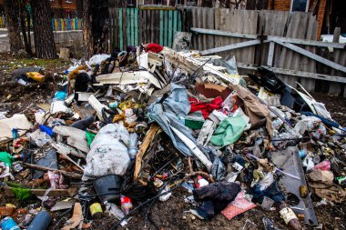 Irpin, Ukrayna 'da Kyiv şehrinin yanında yer alan kahraman bir kasabadır. Çoğu bina ya tahrip edildi ya da onarılamaz şekilde hasar gördü. Şehir Rus topçuları tarafından bombalandı ve savaş sırasında birçok insan öldü..