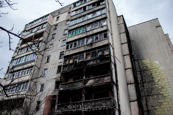 stock image Irpin is a heroic town in Ukraine located next to the city of kyiv. Most buildings are either destroyed or damaged beyond repair. The city was shelled by Russian artillery and many people died during the battle.