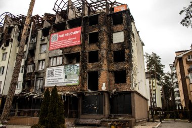 Irpin, Ukrayna 'da Kyiv şehrinin yanında yer alan kahraman bir kasabadır. Çoğu bina ya tahrip edildi ya da onarılamaz şekilde hasar gördü. Şehir Rus topçuları tarafından bombalandı ve savaş sırasında birçok insan öldü..