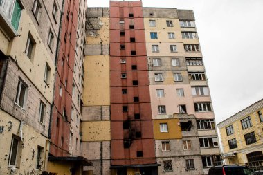 Irpin, Ukrayna 'da Kyiv şehrinin yanında yer alan kahraman bir kasabadır. Çoğu bina ya tahrip edildi ya da onarılamaz şekilde hasar gördü. Şehir Rus topçuları tarafından bombalandı ve savaş sırasında birçok insan öldü..