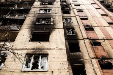 Irpin, Ukrayna 'da Kyiv şehrinin yanında yer alan kahraman bir kasabadır. Çoğu bina ya tahrip edildi ya da onarılamaz şekilde hasar gördü. Şehir Rus topçuları tarafından bombalandı ve savaş sırasında birçok insan öldü..