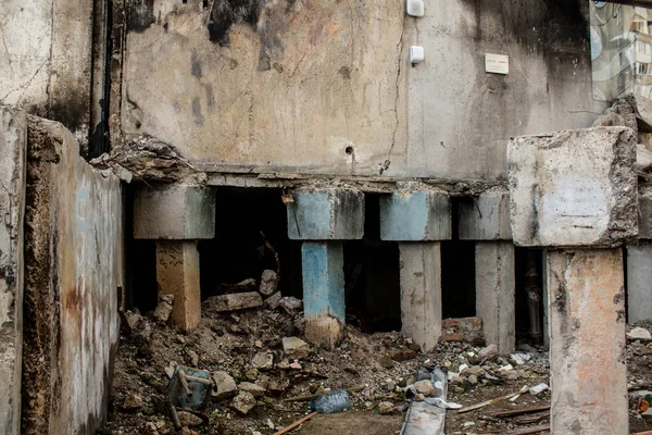 Borodyanka的大多数建筑物不是被毁就是损坏到无法修复的地步 为了打击平民目标 这座城市遭到了俄罗斯大炮的轰炸 这是战争罪 — 图库照片