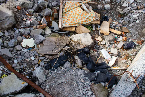 stock image Debris of a building that received artillery fire. Most buildings in Borodyanka are either destroyed or damaged beyond repair. The city was bombarded by Russian artillery in order to hit civilian targets, this is a war crime