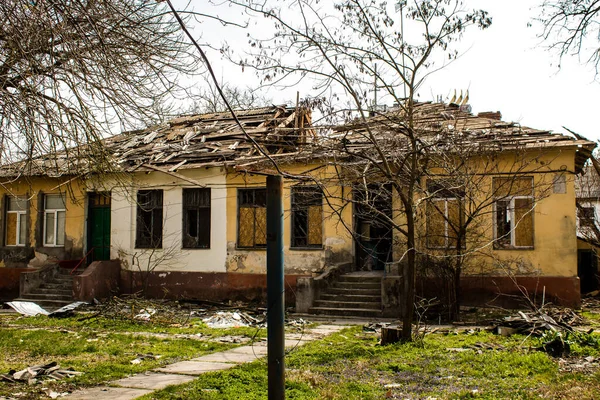 Kherson City Deki Topçu Ateşinden Hasar Görmüş Kherson Şehri Sürekli — Stok fotoğraf