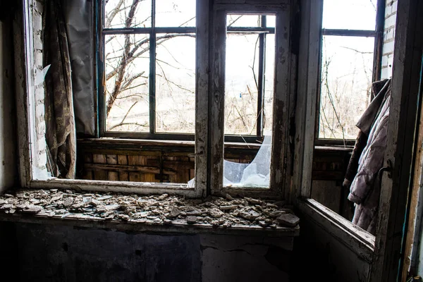 Interior Una Casa Destruida Por Bombardeo Ruso Objetos Vida Cotidiana —  Fotos de Stock